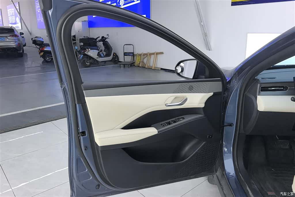 BYD Qin, 2025 7