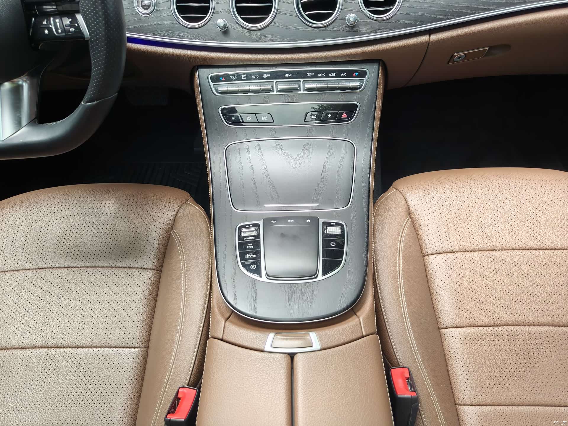 Mercedes-Benz E-Class, 2021 15