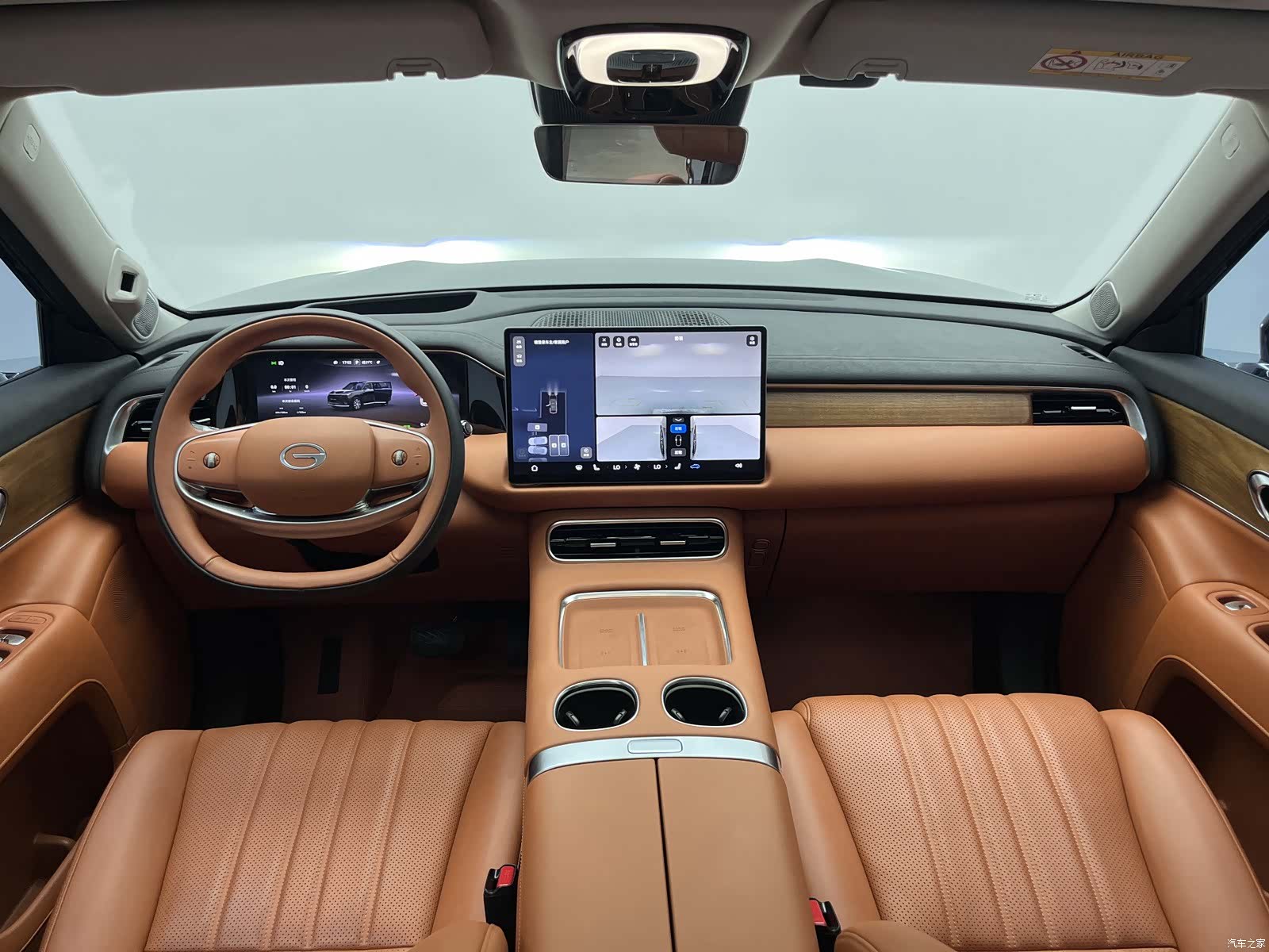 Trumpchi S9, 2025 18