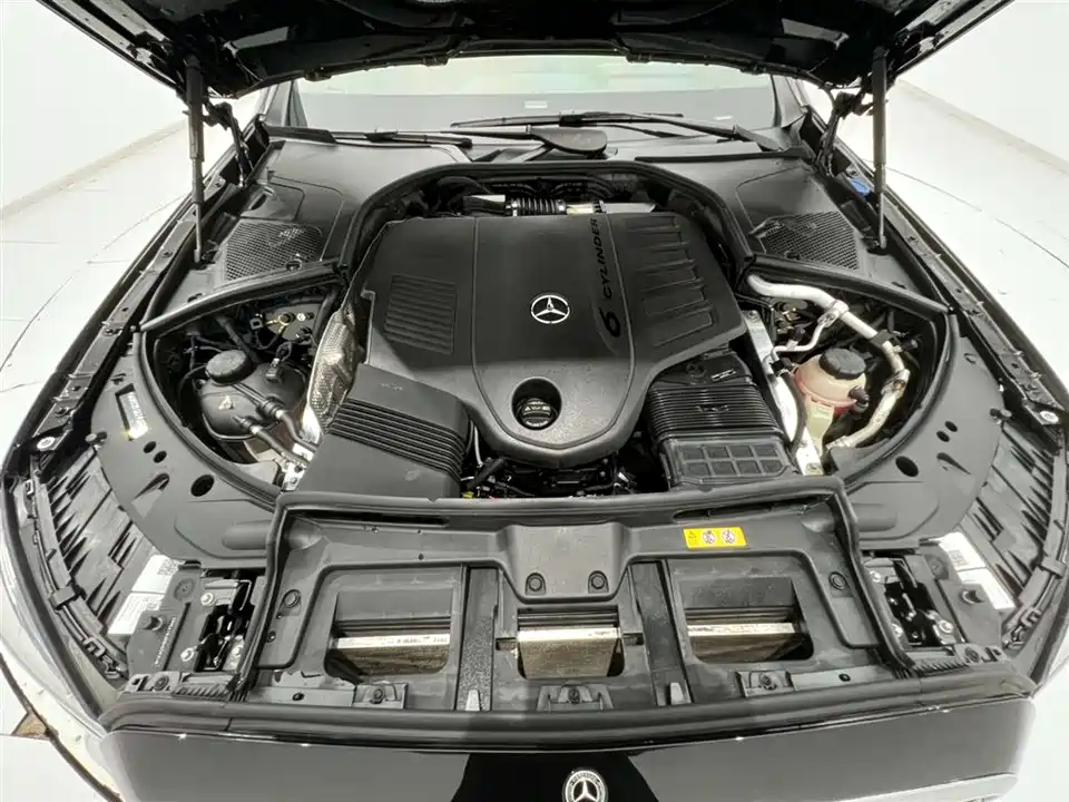 Mercedes-Benz S-class Mercedes-Benz S-class