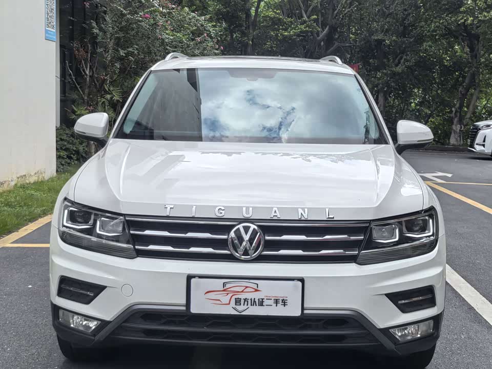 Volkswagen Tiguan L