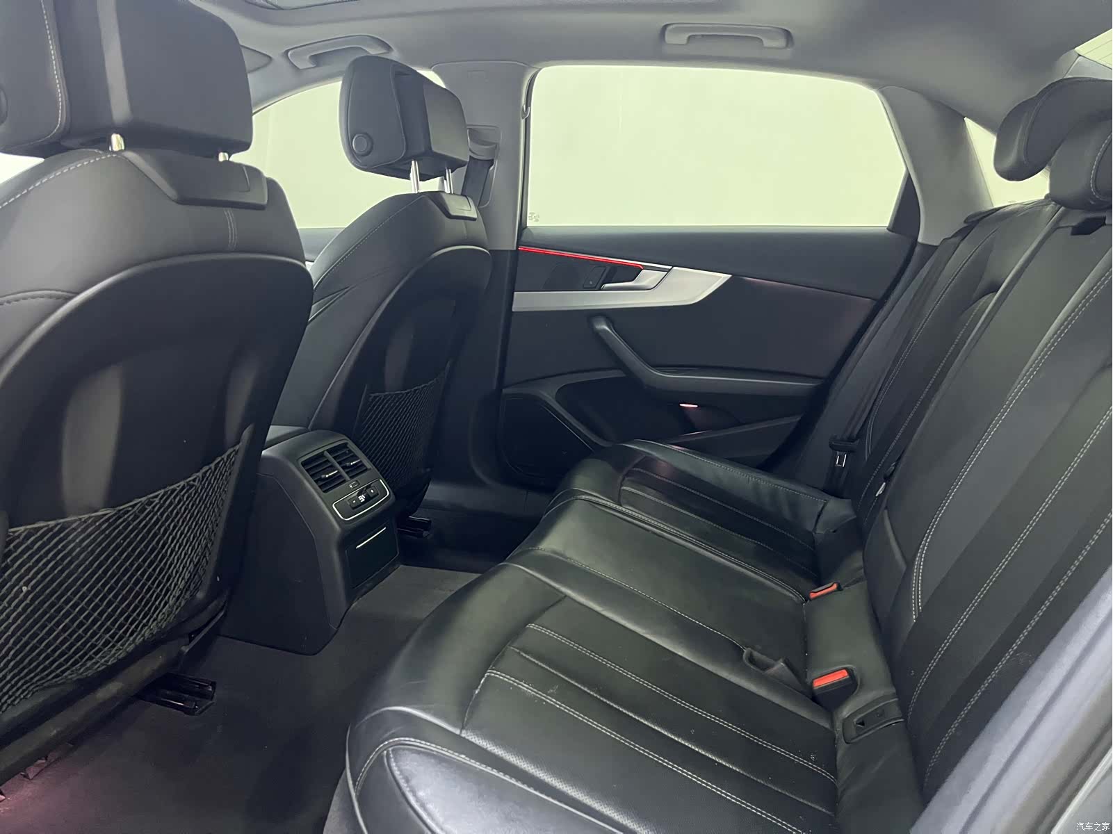 Audi A4L, 2021 15