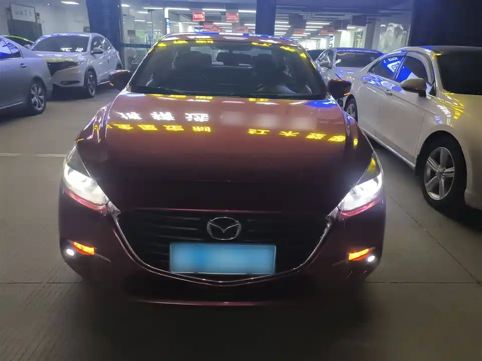 Mazda 3 Angkesaila