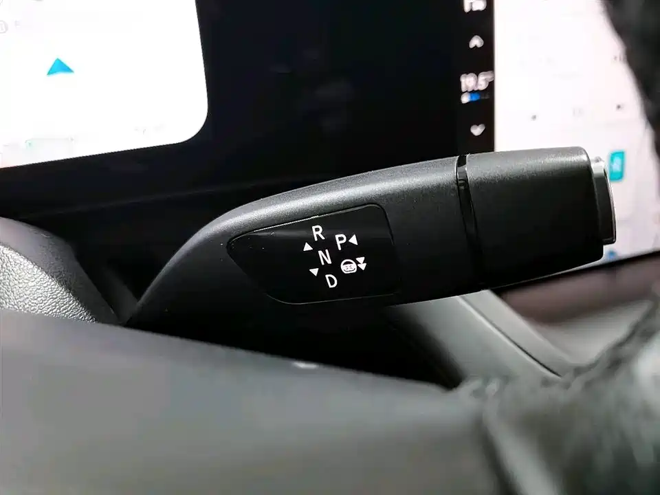 XPENG P7