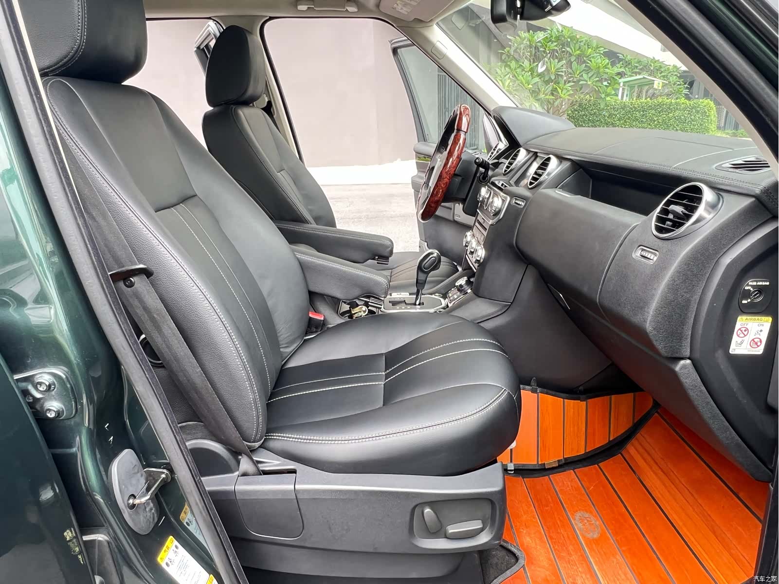 Land Rover Discovery, 2011 15