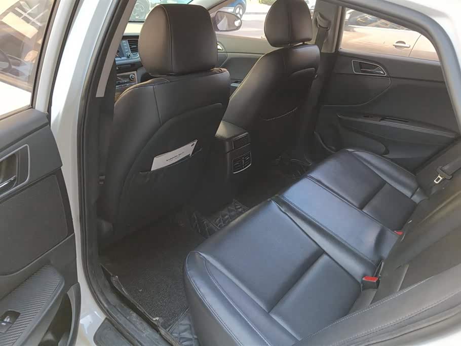 Hyundai Name picture