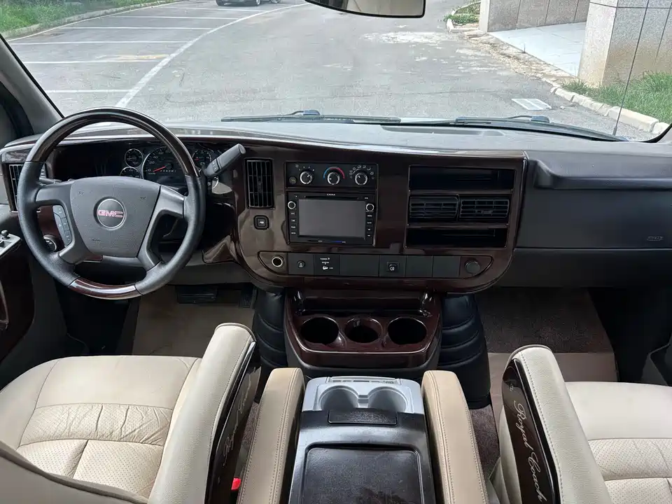 GMC SAVANA