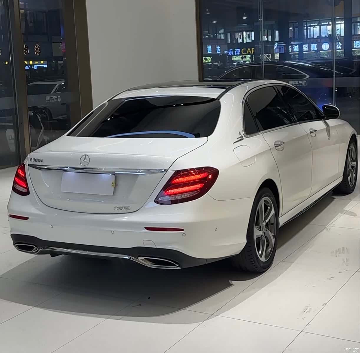 Mercedes-Benz E-Class, 2018 4