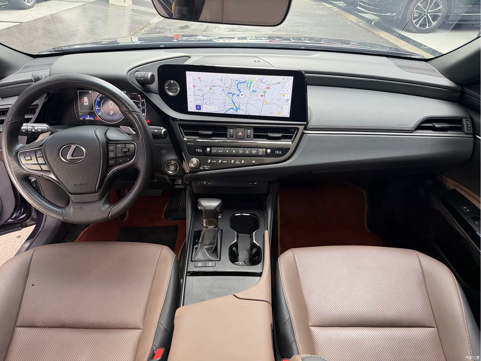 Lexus ES, 2024 12