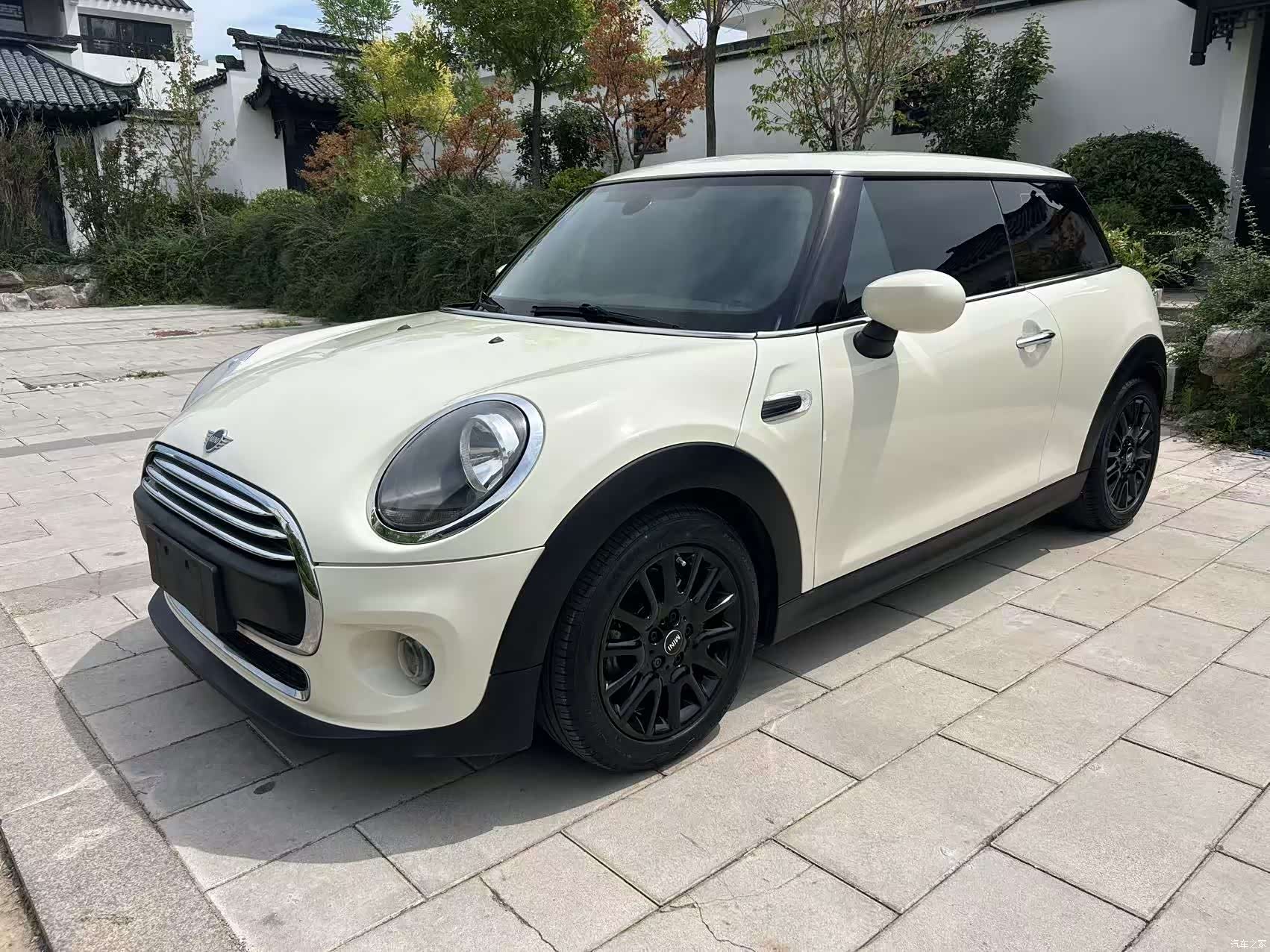 Mini ONE, 2019 1