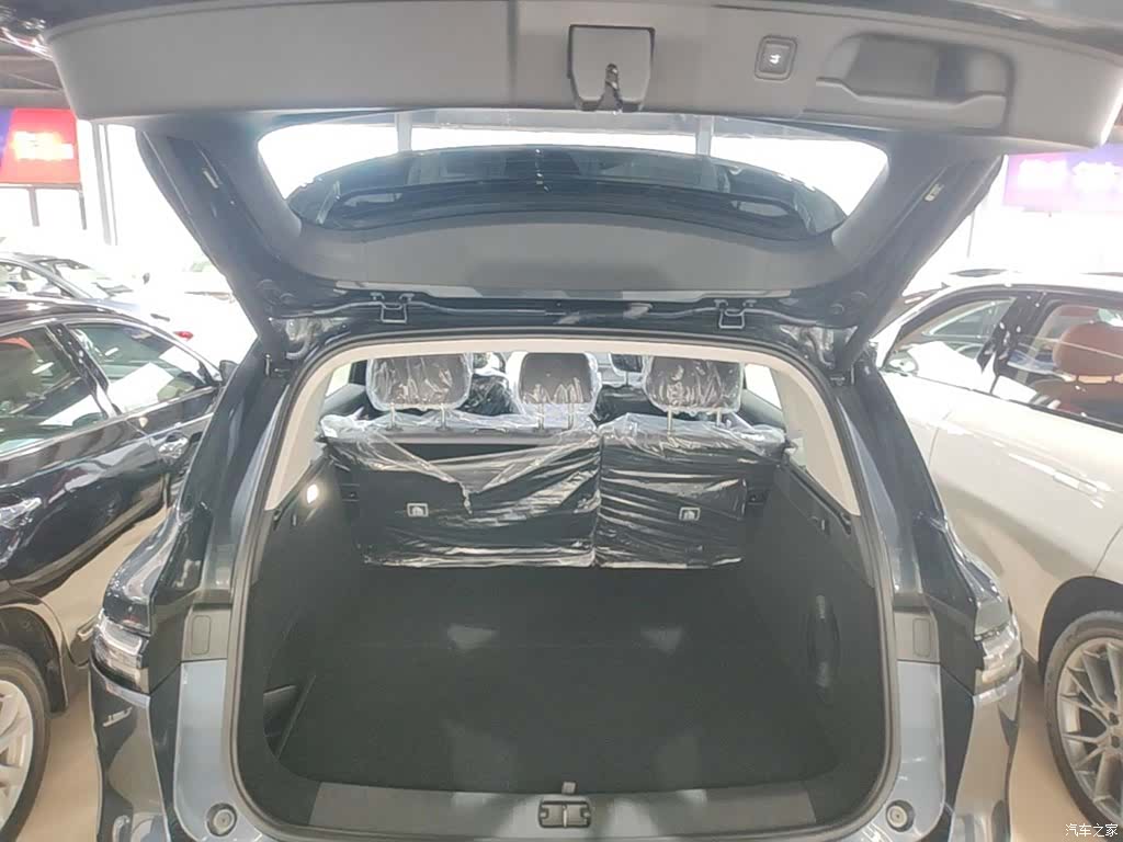 Leapmotor C10, 2025 19