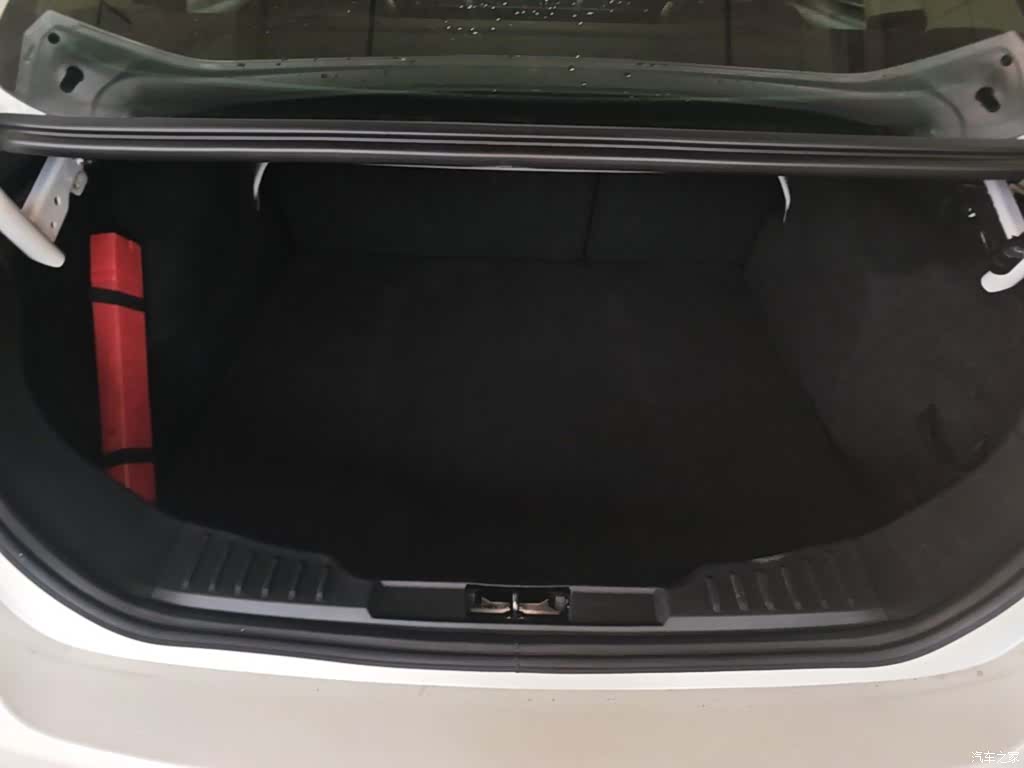 Ford Focus, 2016 19
