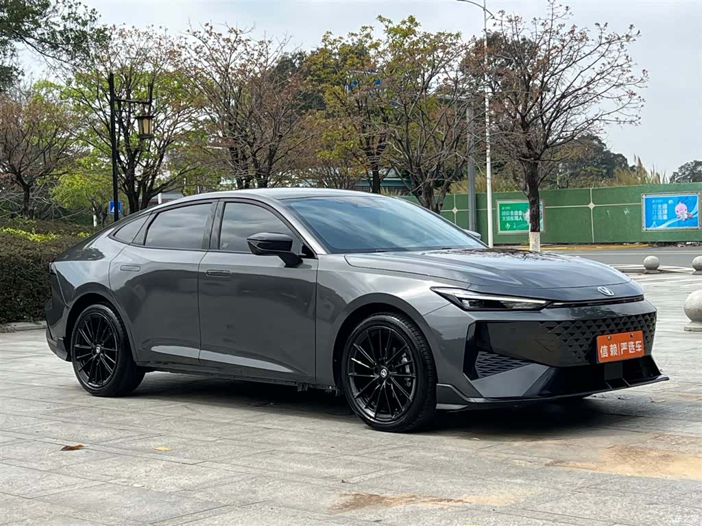 Changan UNI-V, 2024 2
