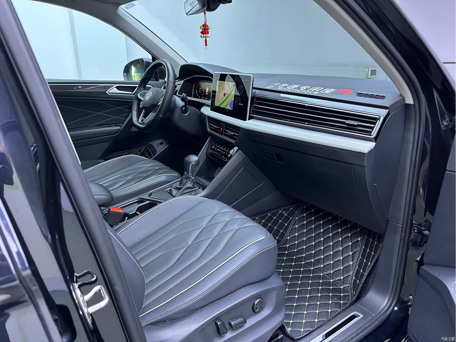 Volkswagen Tiguan L, 2024 10