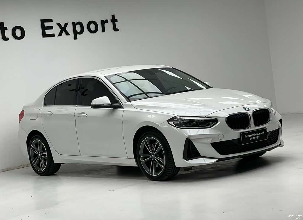 BMW 1 Series, 2022 10