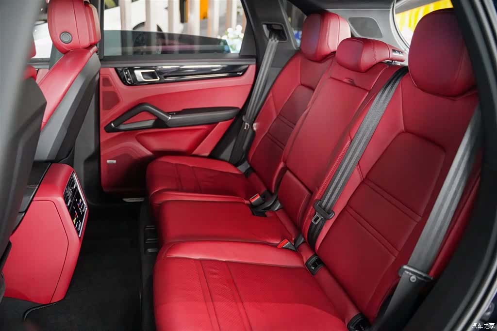 Porsche Cayenne, 2019 3