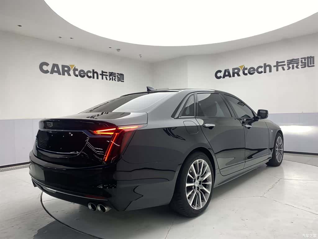 Cadillac CT6, 2023 все фото