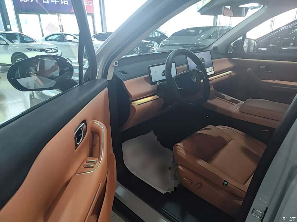 Leapmotor C10, 2025 16