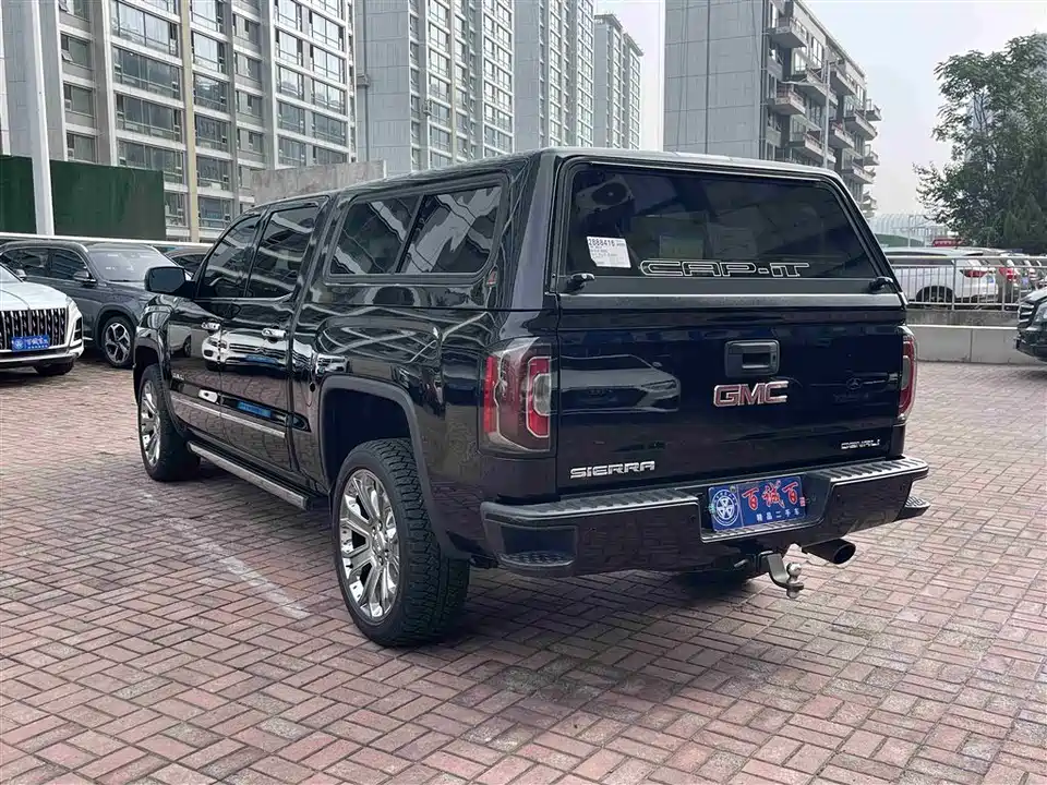 GMC SIERRA