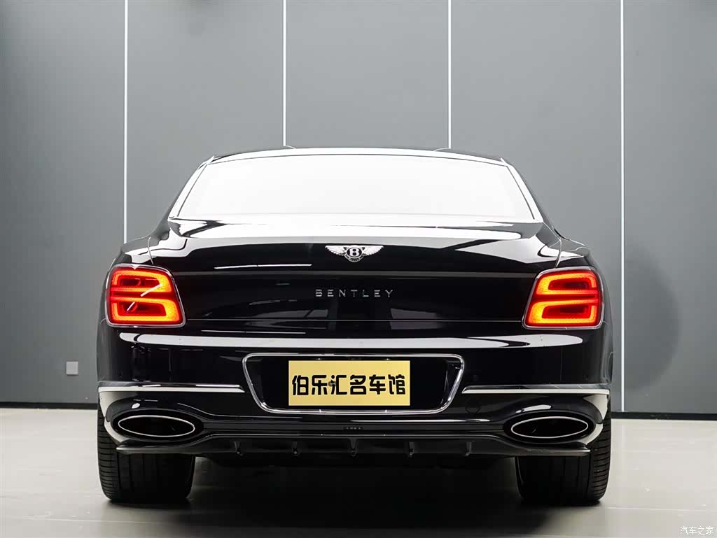 Bentley Flying Spur, 2026 7