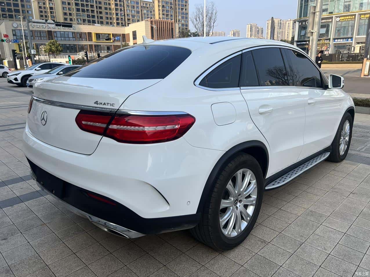 Mercedes-Benz GLE, 2017 3