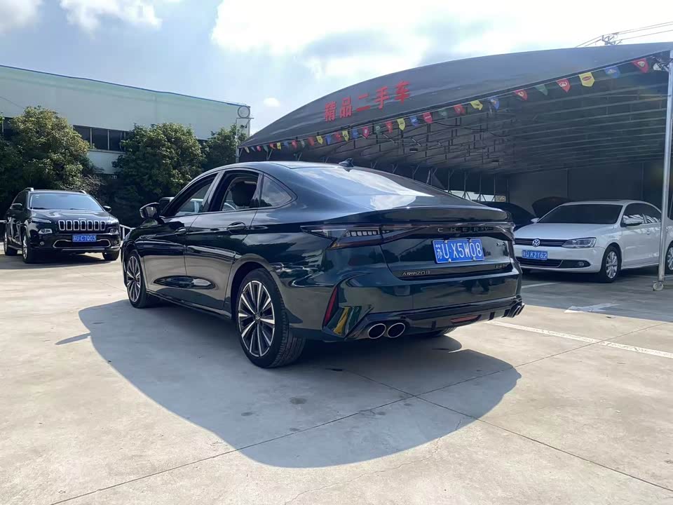 Chery Arrizo 8