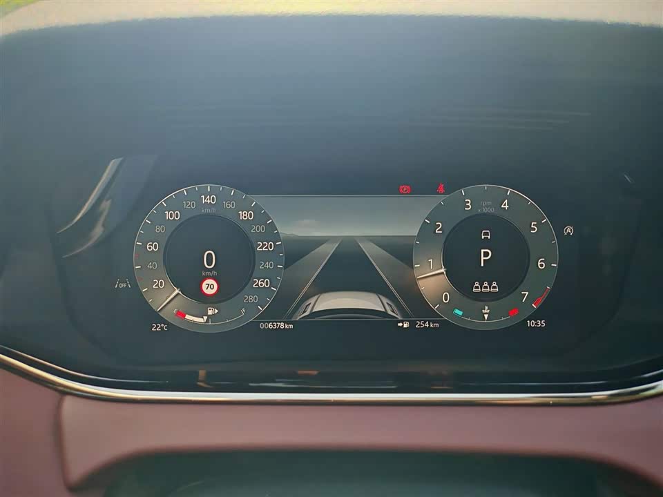 Land Rover Range Rover Aurora