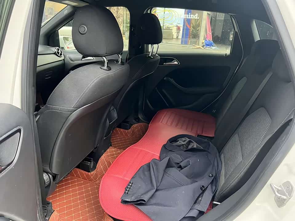 Mercedes-Benz Class B