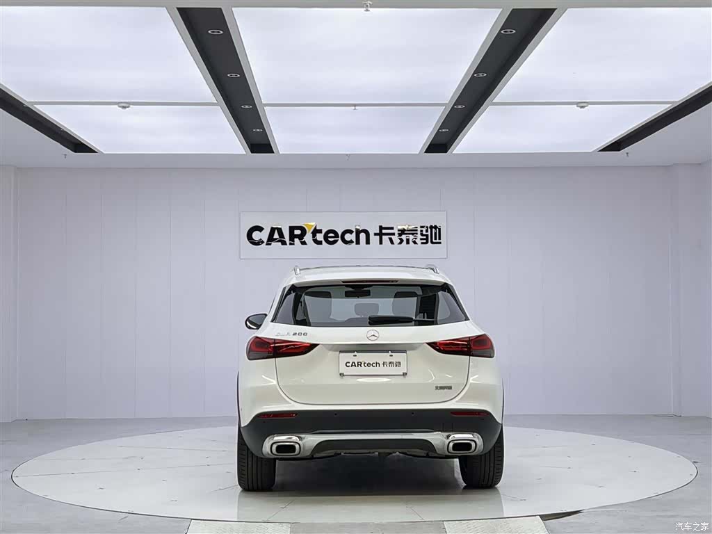Mercedes-Benz GLA, 2021 все фото