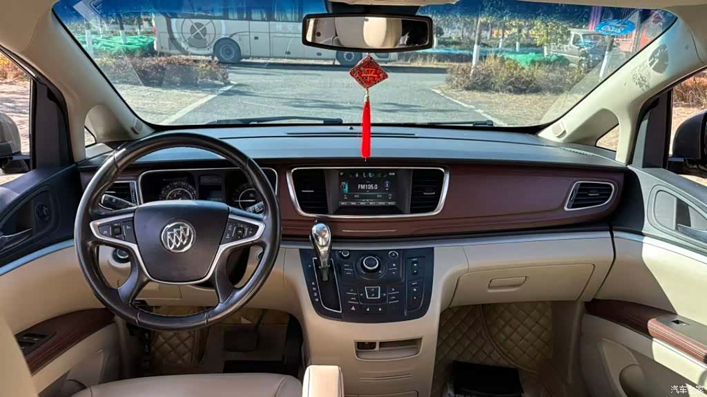 Buick GL8, 2019 все фото