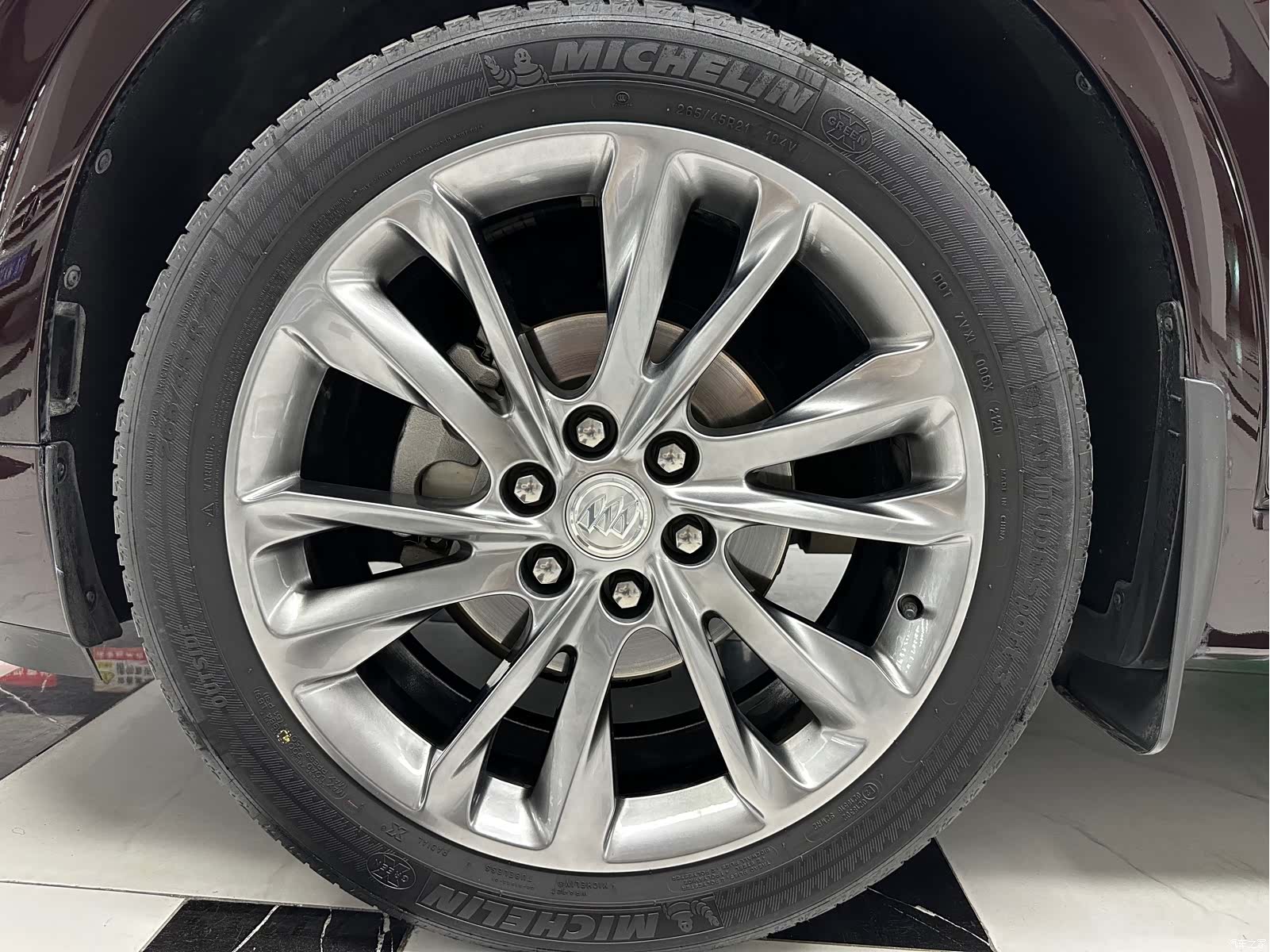 Buick Enclave, 2021 41