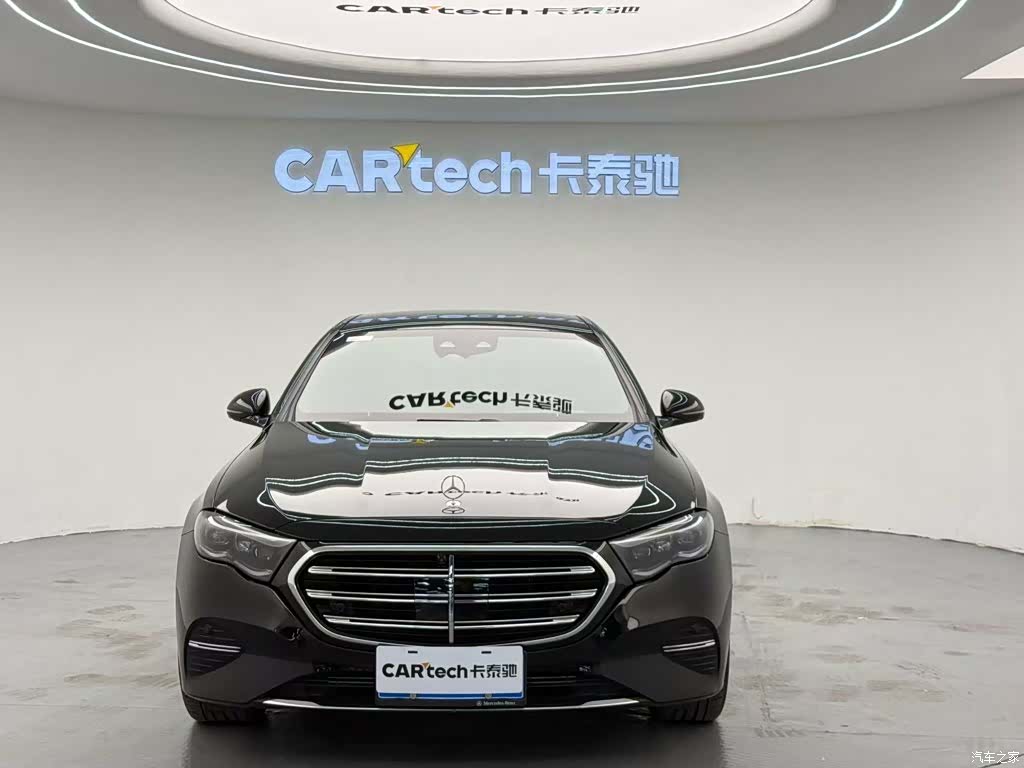 Mercedes-Benz E-Class, 2024 3