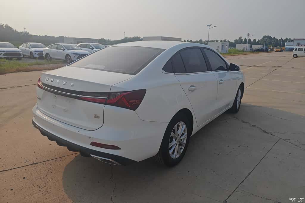 Roewe i5, 2024 3