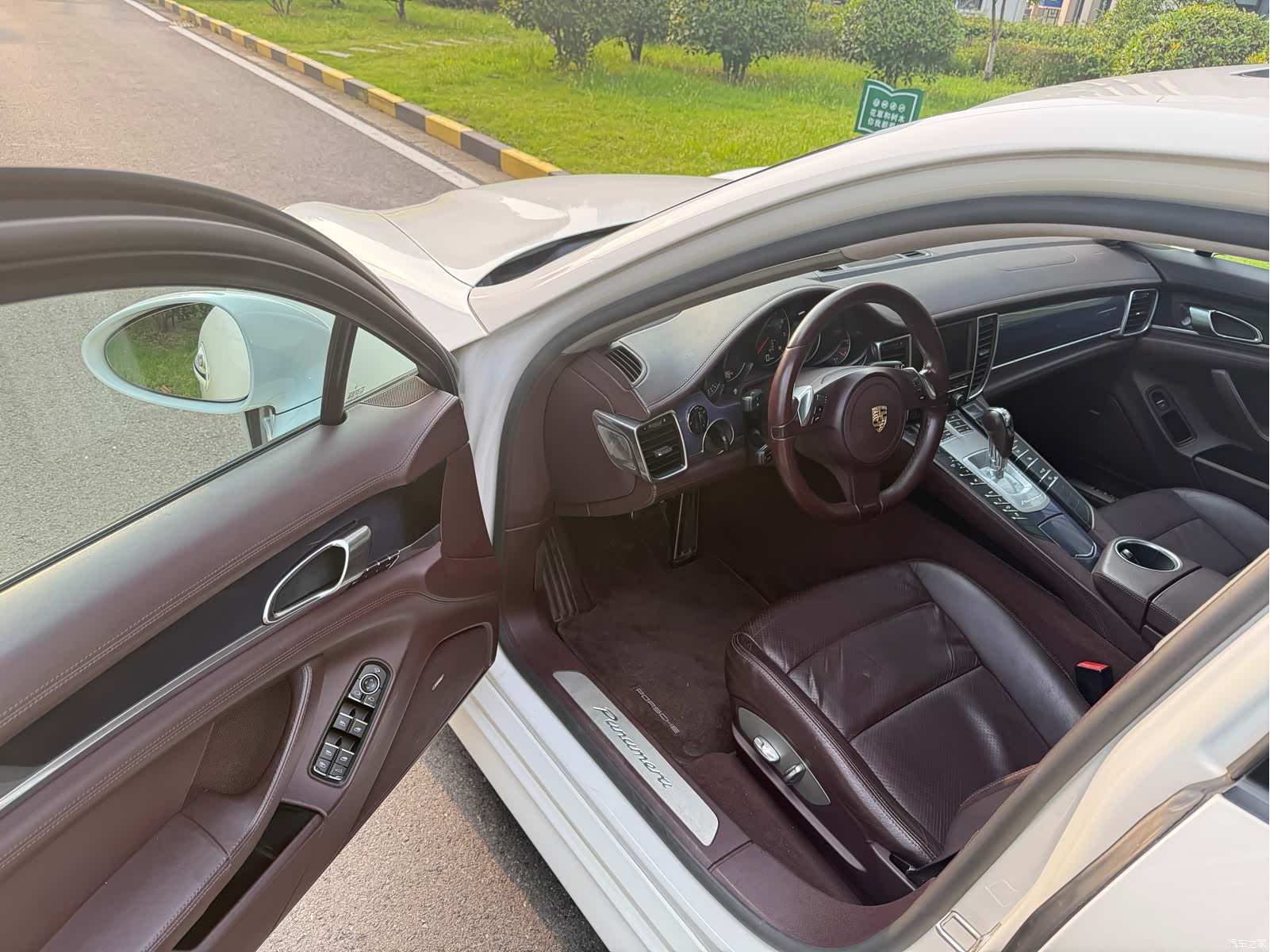 Porsche Panamera, 2011 7