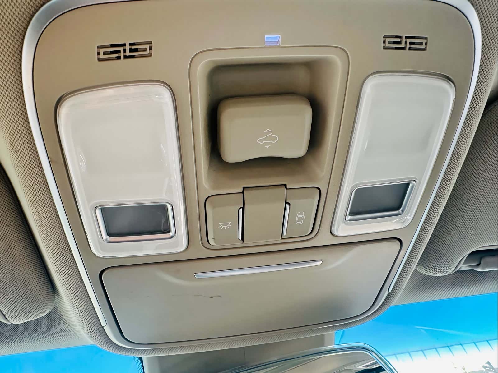 Geely Emgrand, 2019 14