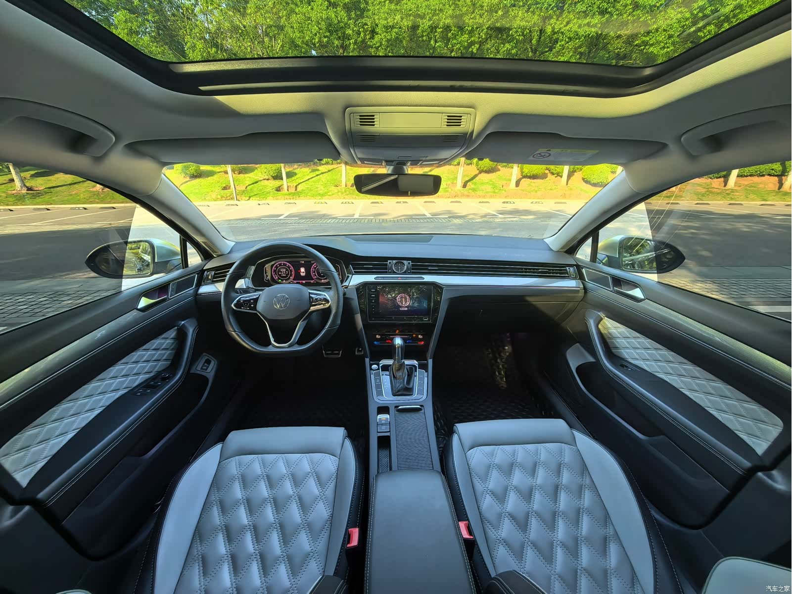 Volkswagen Magotan, 2023 10