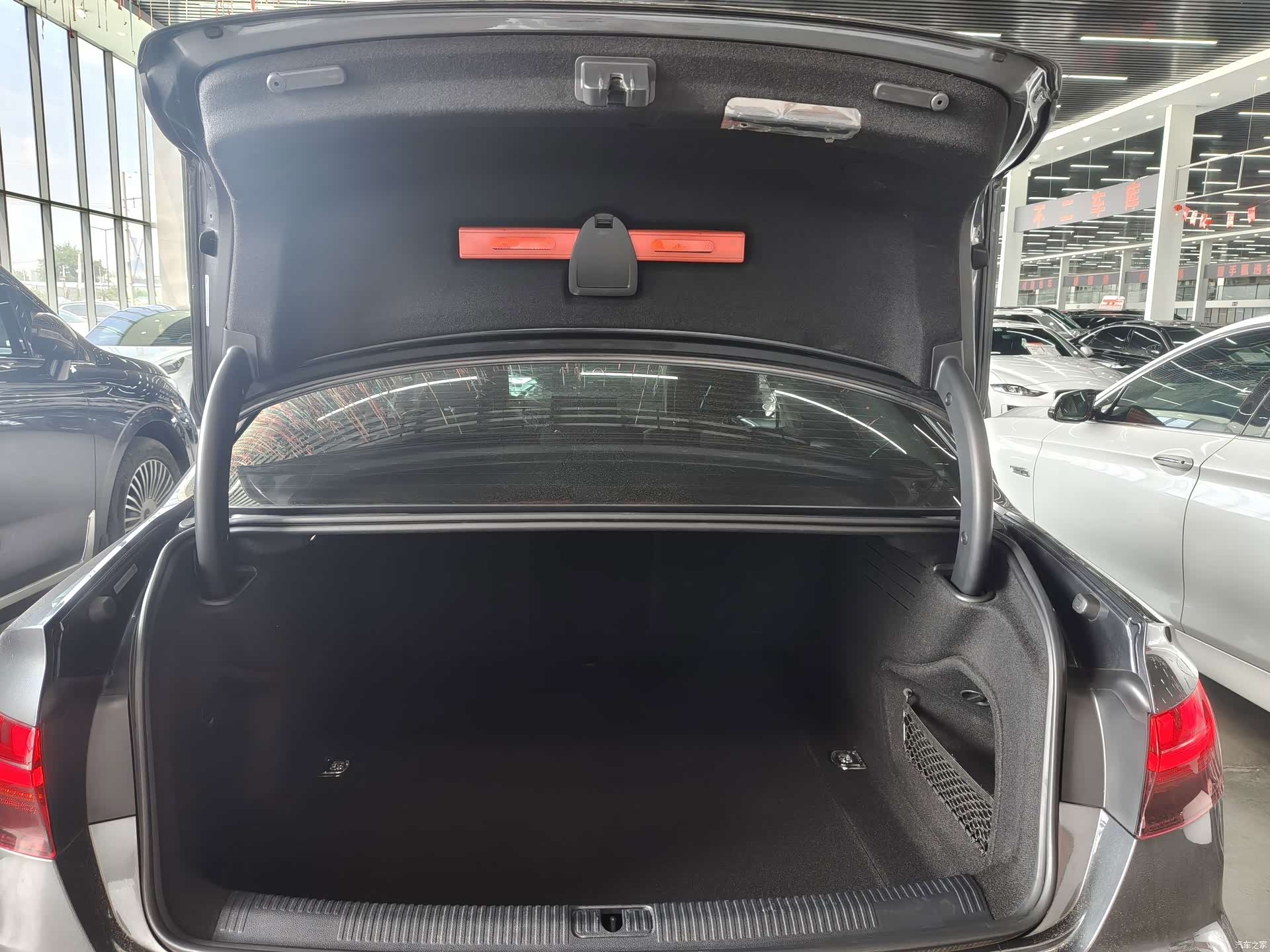 Audi A4L, 2021 17
