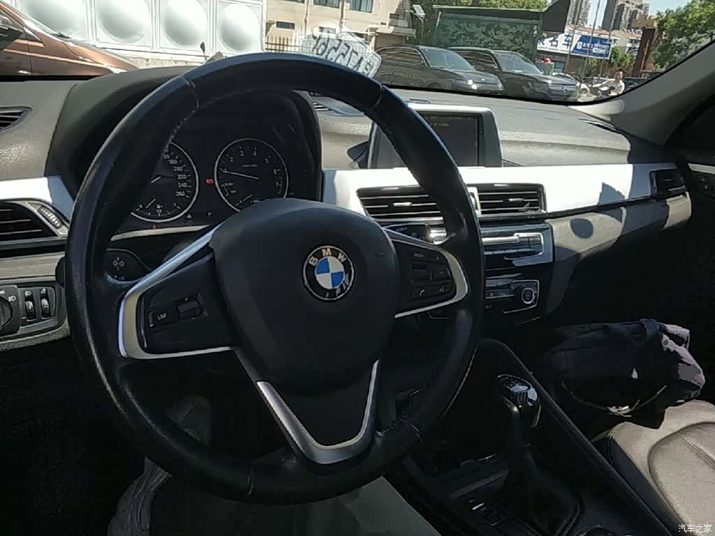 BMW X1, 2016 10