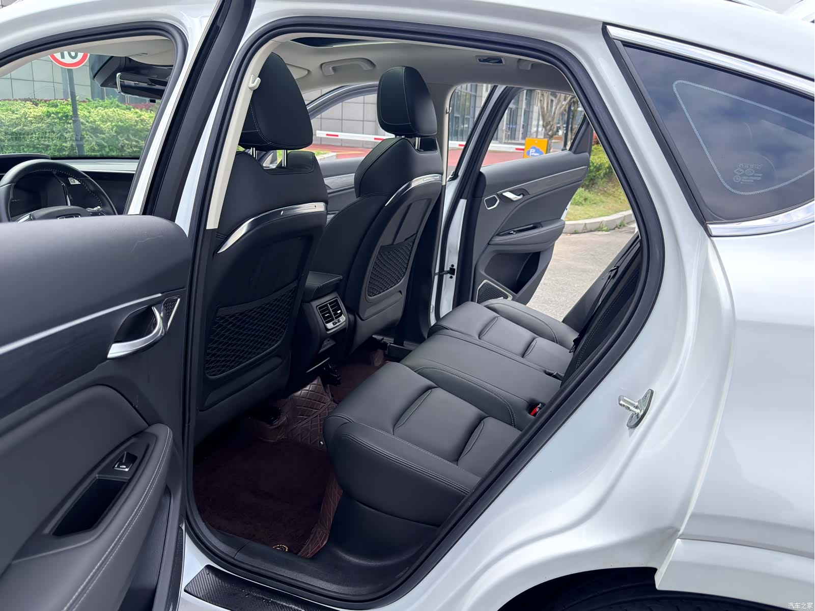 Geely Xingyue, 2021 9