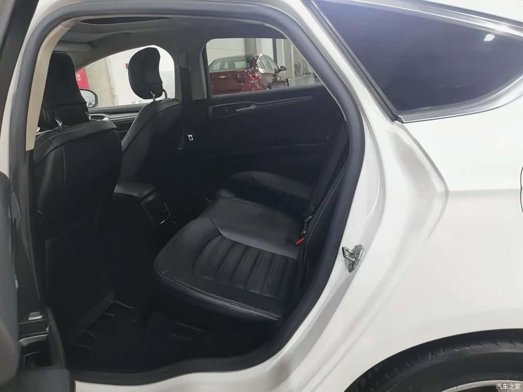 Ford Mondeo, 2017 15