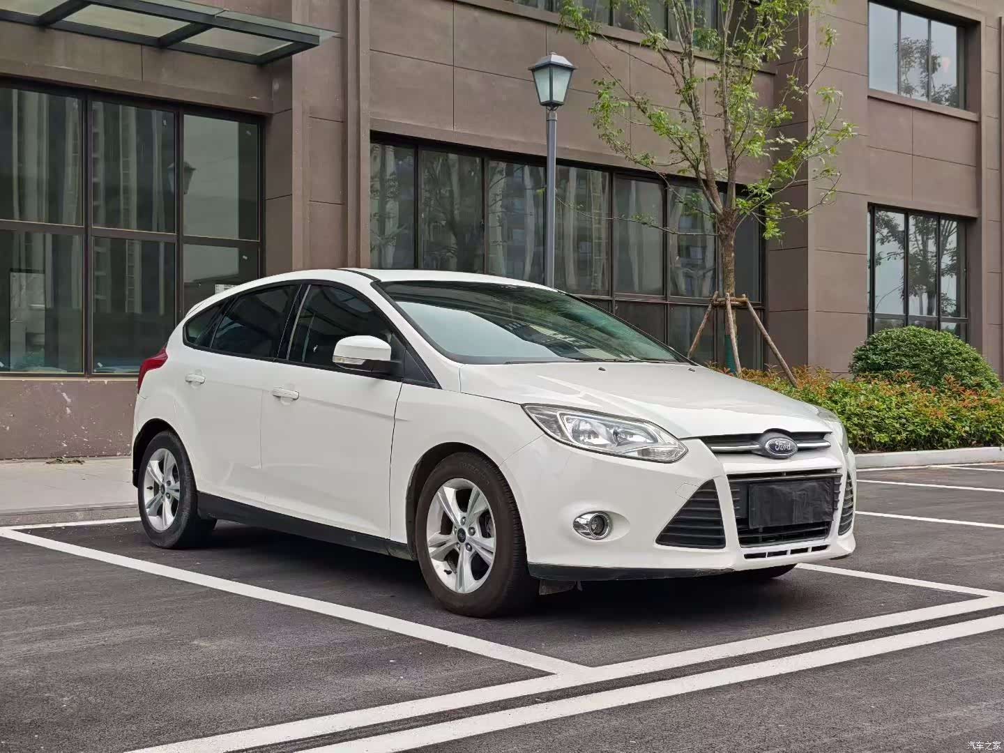 Ford Focus, 2014 3