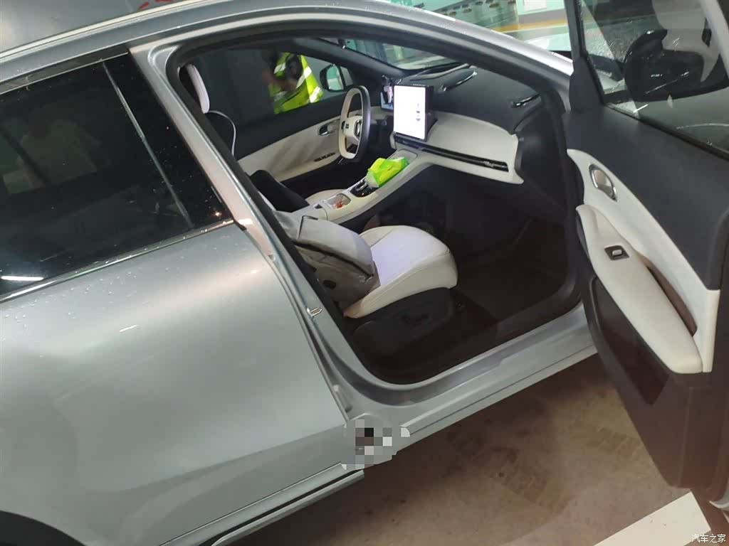 Geely 7, 2025 20