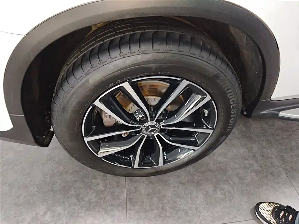 Mercedes-Benz GLC Mercedes-Benz GLC