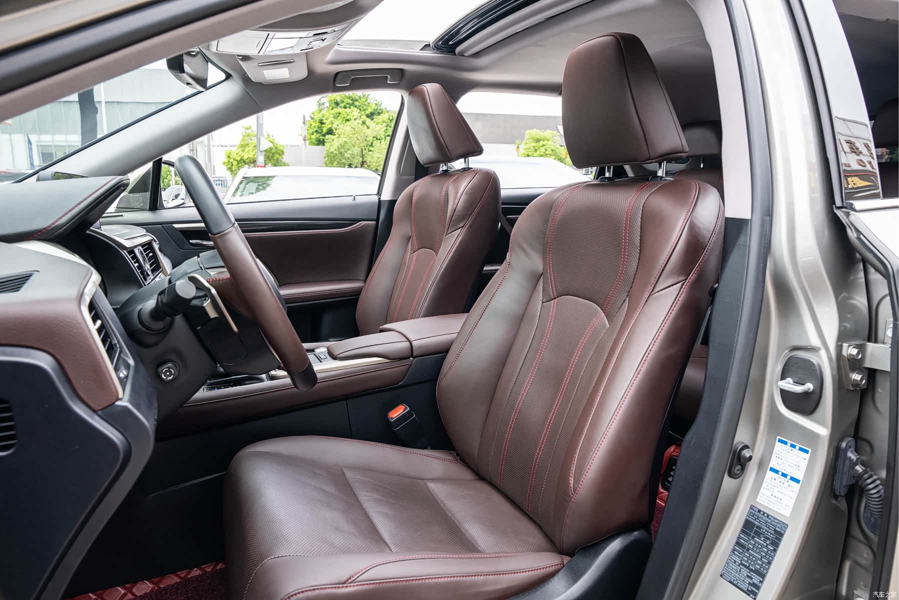 Lexus RX, 2021 16