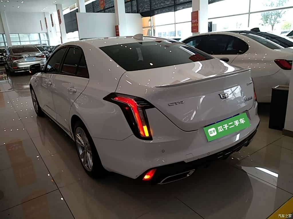 Cadillac CT4, 2023 все фото