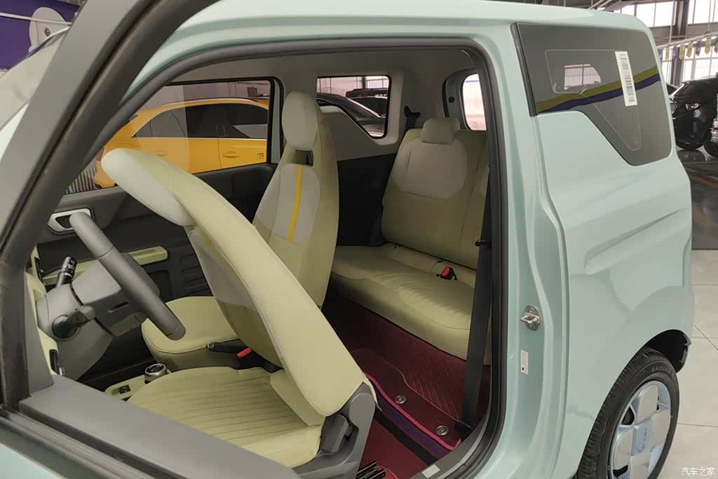 Geely Panda, 2023 11
