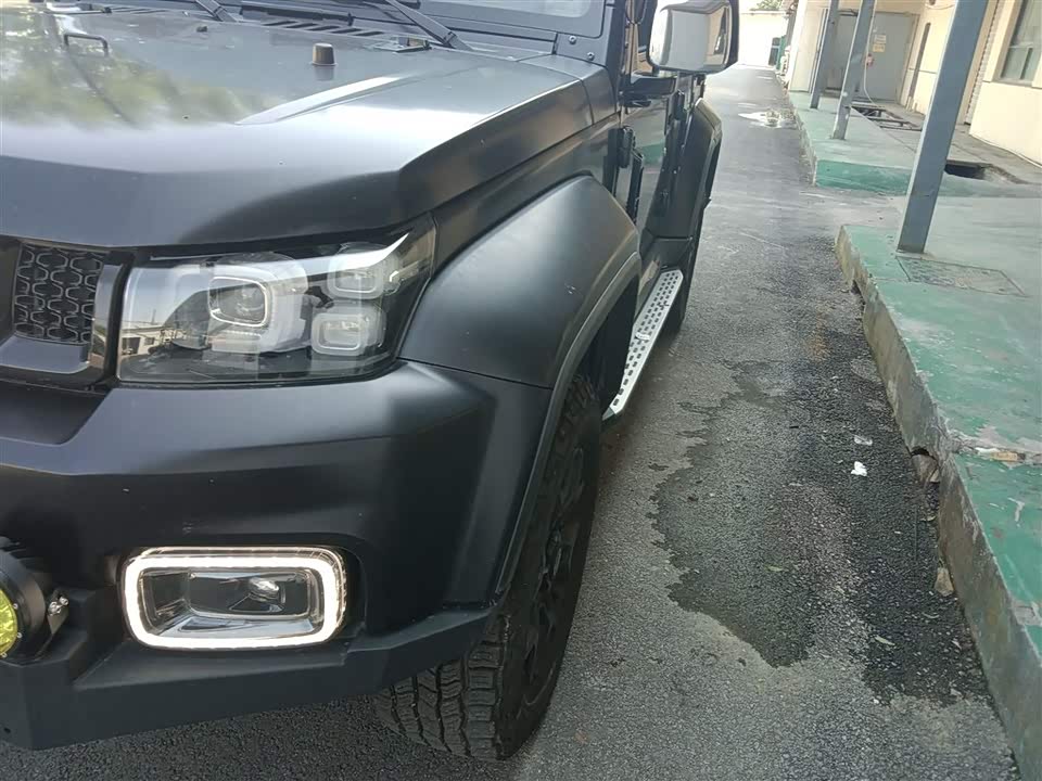 Beijing BJ40
