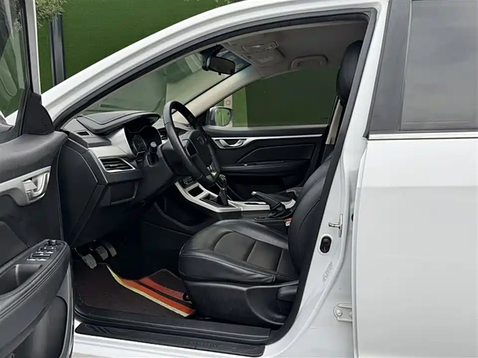 Geely Vision