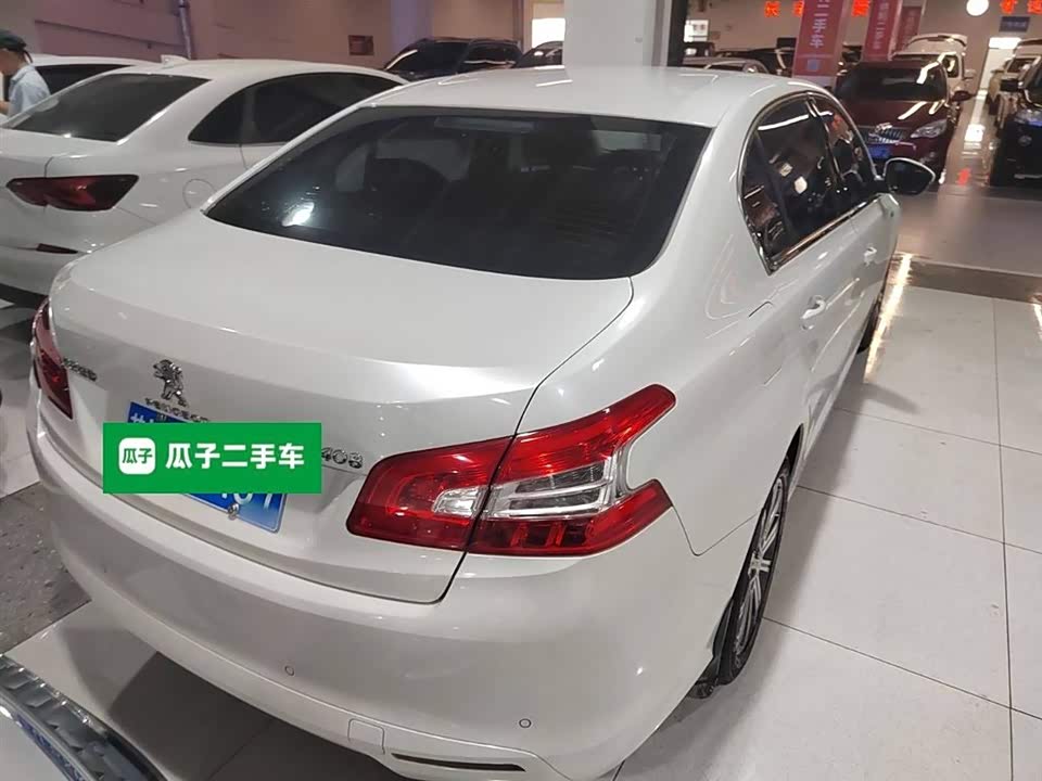 Peugeot 408