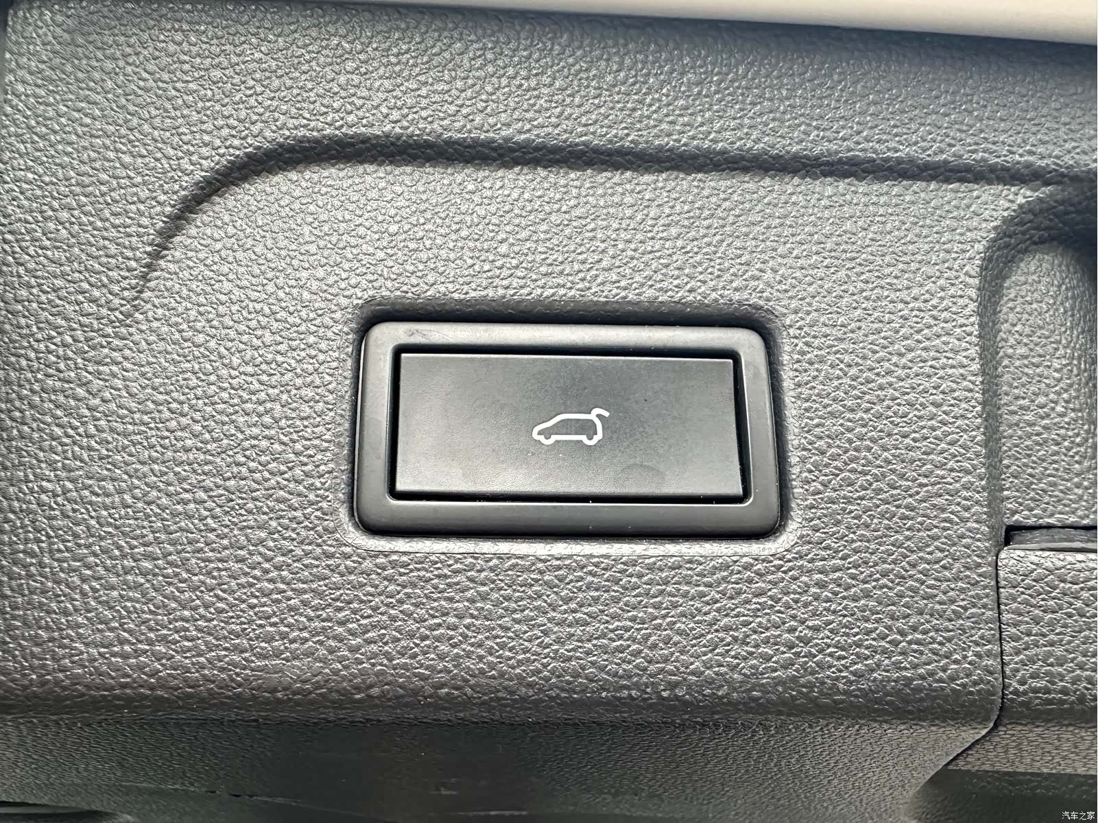 Volkswagen L, 2016 15